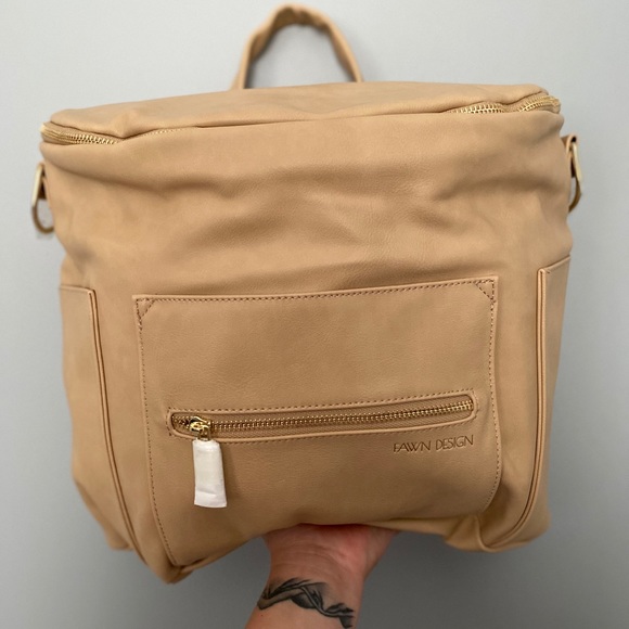 Fawn Design diaper bag - Picture 2 of 6